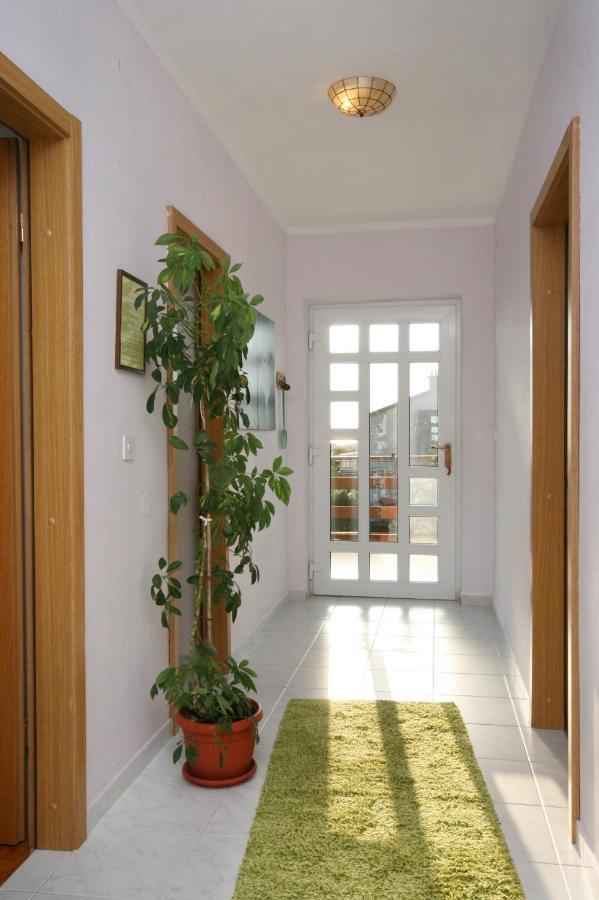 Apartments With A Parking Space Novi Vinodolski - 5529 Exterior foto